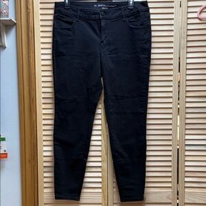 Maurices Charcoal Mid-Rise Jeans